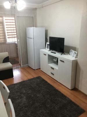 Apartament 2 camere tranformat în 3  - imagine 5