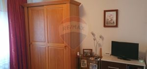 Apartament cu 3 camere de vânzare în zona 1 Mai - imagine 5