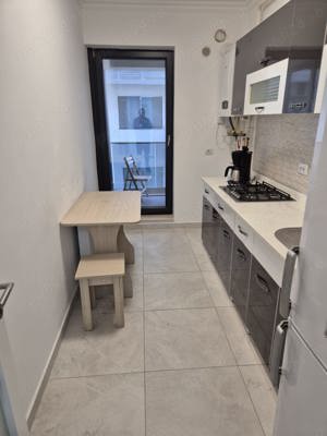 Închiriere apartament  cu 2 camere - imagine 4