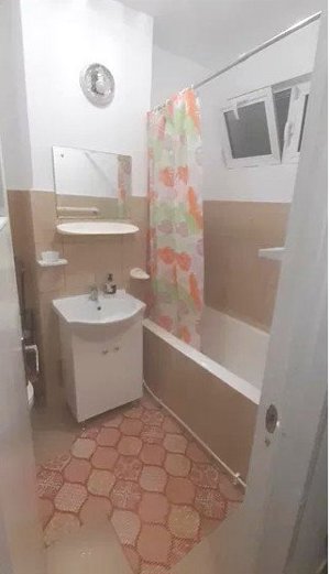 Apartament de 2 camere, semidecomandat, 55 mp, zona Berceni - imagine 6