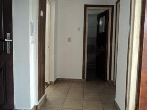 Ap. 2 camere, etaj 4, zona Nord - imagine 4