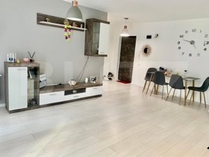 Apartament cu doua camere, Eroilor-ultracentral, cu parcare - imagine 2