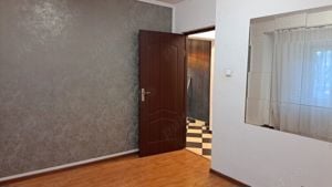 Apartament 3 camere Decebal nemobilat - imagine 5