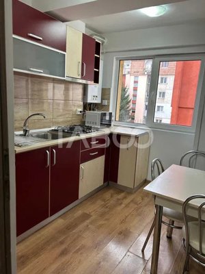 Apartament mobilat utilat 3 camere si balcon zona Mihai Viteazul - imagine 6