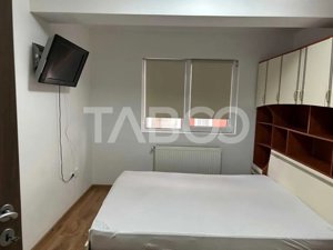 Apartament mobilat utilat 3 camere si balcon zona Mihai Viteazul - imagine 4