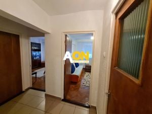 Apartament 3 Camere, decomandat, 2 Bai, 69 mp, Zona Liceului Sportiv - imagine 9