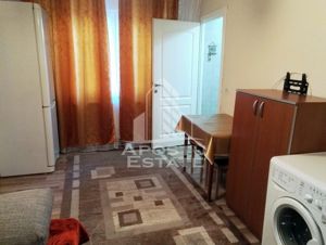 Apartament 2 camere la parter in piata Doina - imagine 3