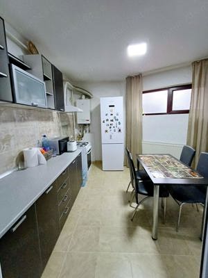  proprietar vând 3 camere demisol bloc 2012 la 200m de metrou Dimitrie Leonida sect 4  - imagine 9