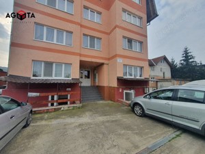 Vand apartament- spatiu in Floresti pe Prof. Ioan Rus - imagine 2