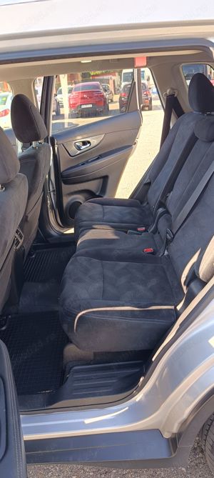 Nissan X-trail model Tekna - imagine 4