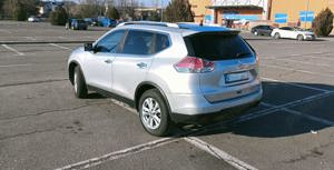 Nissan X-trail model Tekna - imagine 2