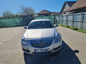 Opel Insignia - imagine 2