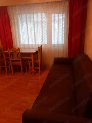 Închiriez apartament  - imagine 7