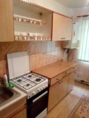 Ofer spre inchiriere apt 2 camere zona Ispirescu 