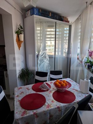 Apartament semidecomandat, 52 mp, lift, parcare subterana, zona Vivo - imagine 2