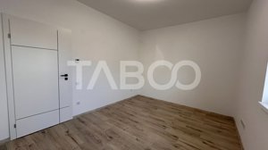 Apartament de vanzare cu 3 camere 2 bai suprafata 70 mpu in Sibiu - imagine 11