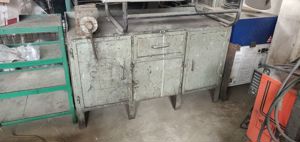 Vand banc de lucru cu menghina