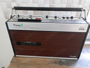 Radiocasetofon vintage POPPY 1972
