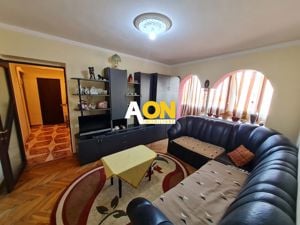 Apartament 2 camere, Semidecomandat, Zona Bulevard Cetate - imagine 2