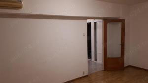 Particular vand apartament 2 camere - imagine 7