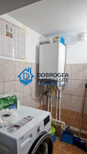 ZONA PODGORIILOR - CASA 3 CAMERE, SUPRAFATA 94 MP, CENTRALA GAZ - imagine 12