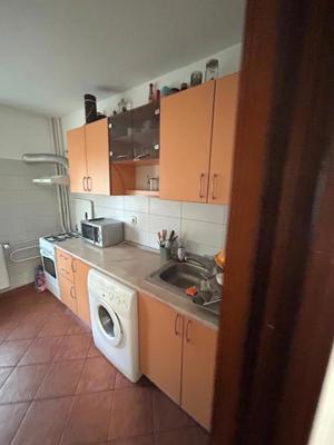 Apartament 2 camere, decomandat, confort 1 sporit, Mall Vitan, metrou 6 minute - imagine 7