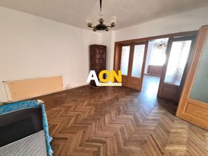 De vanzare casa 5 camere, 1092mp teren, Vintu de Jos - imagine 4