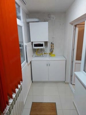 Inchiriez apartament 2 camere, zona Tomis III, 500 EURO - imagine 5