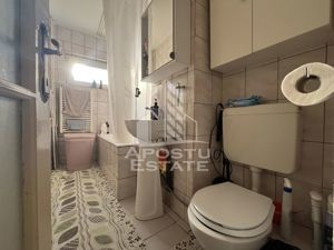 Apartament cu 2 camere,semidecomandat,zona Dambovita - imagine 6