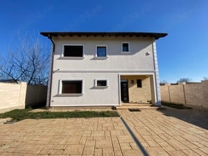 Casa individuală in Sacalaz, Parter+Etaj+Pod, 150 mp utili, 350 mp teren, 215000 euro negociabil