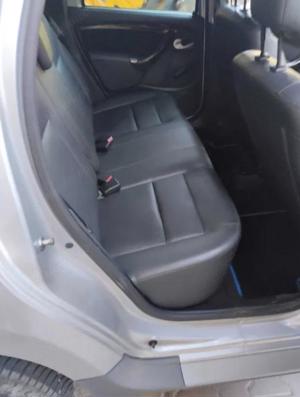 Dacia Duster 1.6 4x4 - imagine 4