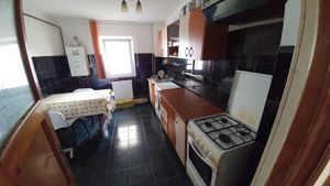 Apartament 2 Camere Arcu, Dec, 2 4, Garaj in bloc cu baie, Debara, Balcon - imagine 4