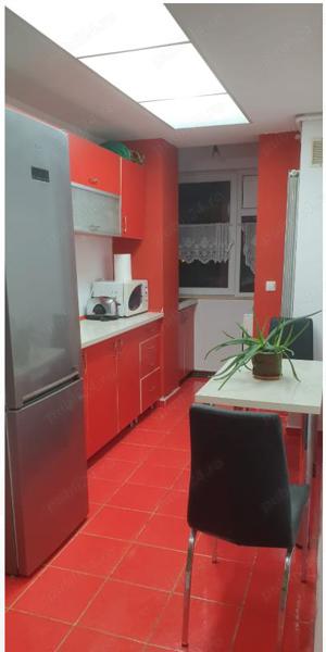 Proprietar, inchiriez apartament 3 camere, Torontal vis a vis de Lidl - imagine 2