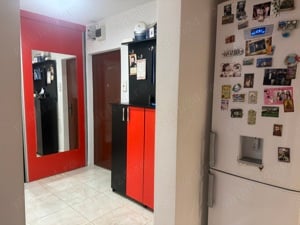 Vând apartament cu două camere  - imagine 3