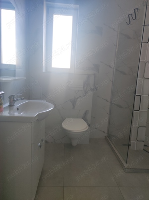 Proprietar închiriez apartament  - imagine 8