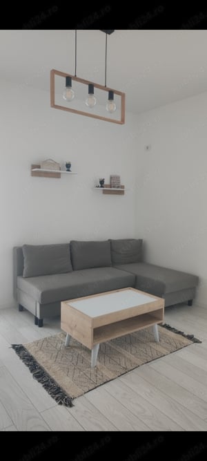 Proprietar închiriez apartament 