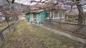 Casa din CARAMIDA + 1000m2 teren PIATRA NEAMT - imagine 6