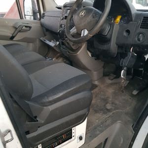 Dezmembrez Mercedes sprinter cub cu lift f2015 - imagine 2
