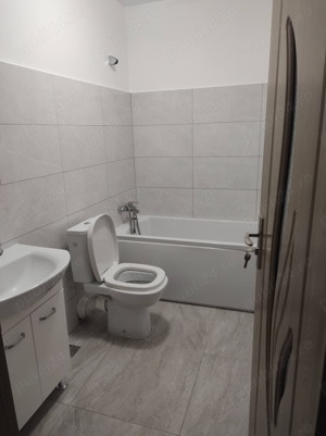 Apartament 3 camere - imagine 9