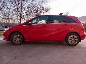 Mercedes B-class 2014 facelift, 220d, W246 automat 7G-tronic - imagine 6 Mercedes B-class 2014 facelift, 220d, W246 automat 7G-tronic - imagine 6