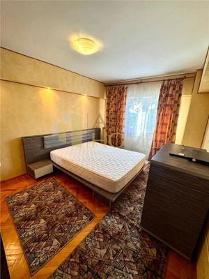 Vanzare apartament 3 camere, in Ploiesti, zona Ion Maiorescu. - imagine 10