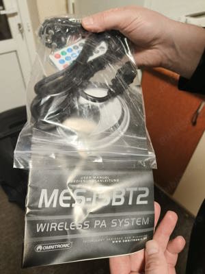 Boxa Portabila + 2 MICROFOANE wireless     !!! NOUA - INTACTA !!!   - imagine 4