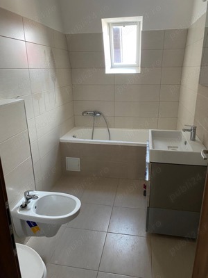 Apartament cu 3 camere de vânzare în Brașov - imagine 10