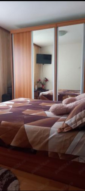 Proprietar vând apartament cu 3 camere  - imagine 2