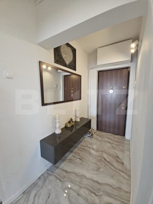 Apartament 3 camere, zona Rogerius - view splendid - imagine 3