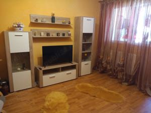 Inchiriez apartament, 2 camere decomandate, mobilat si utilat, Micro20, Galati, pe termen lung.