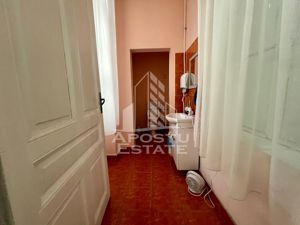 Apartament deosebit in cladire istorica, zona Piata Romanilor - imagine 13