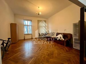 Apartament deosebit in cladire istorica, zona Piata Romanilor - imagine 4