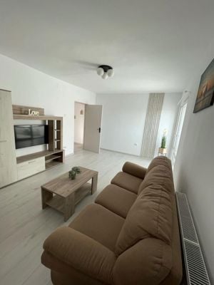 vindem apartament cu 2 camere situat in cartierul Tudor. - imagine 5