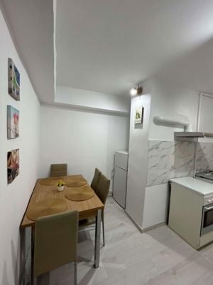 vindem apartament cu 2 camere situat in cartierul Tudor. - imagine 11